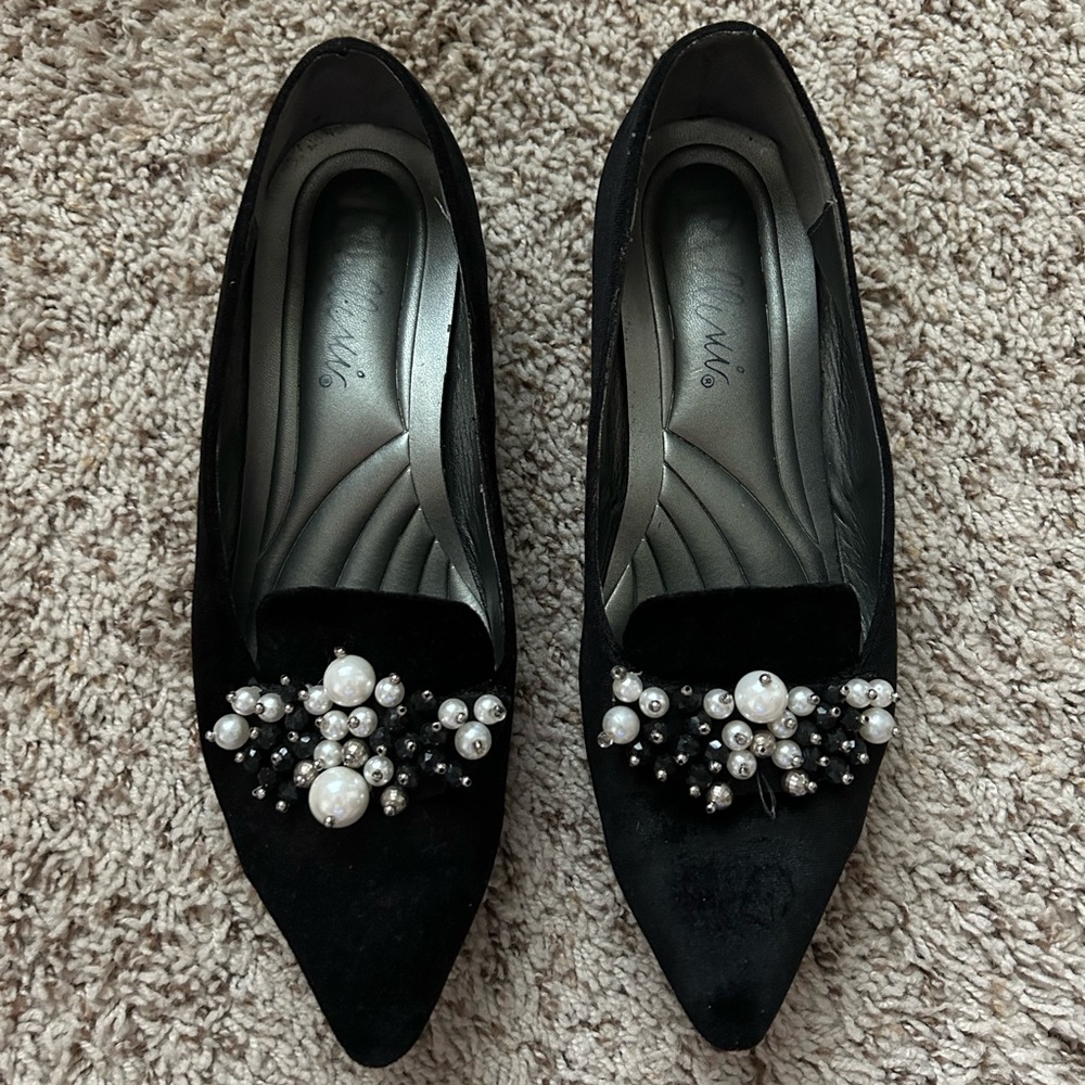 Black Velvet Pearl Flats